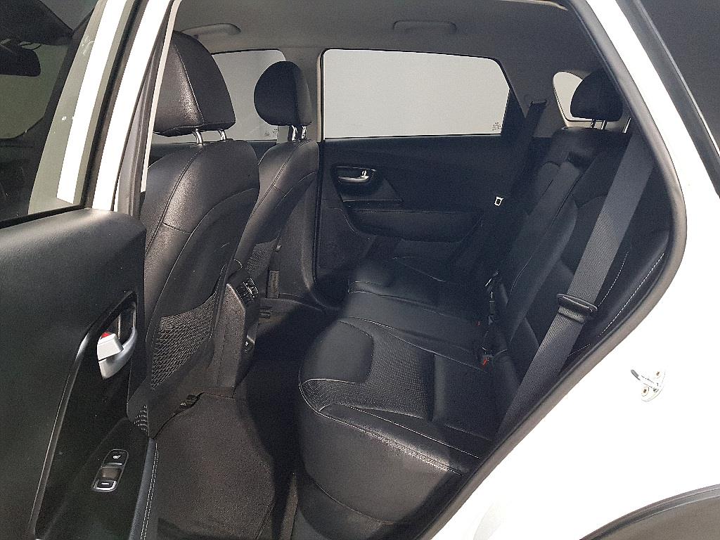 KIA Niro - Vista 9