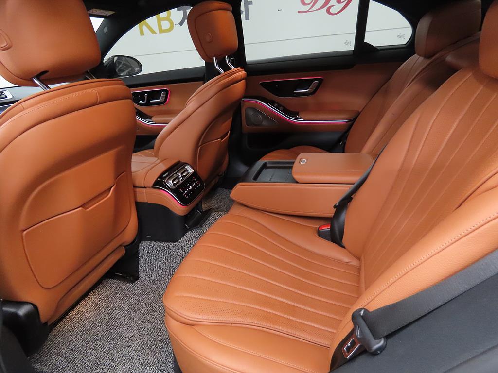 Mercedes Benz S Class - Vista 8