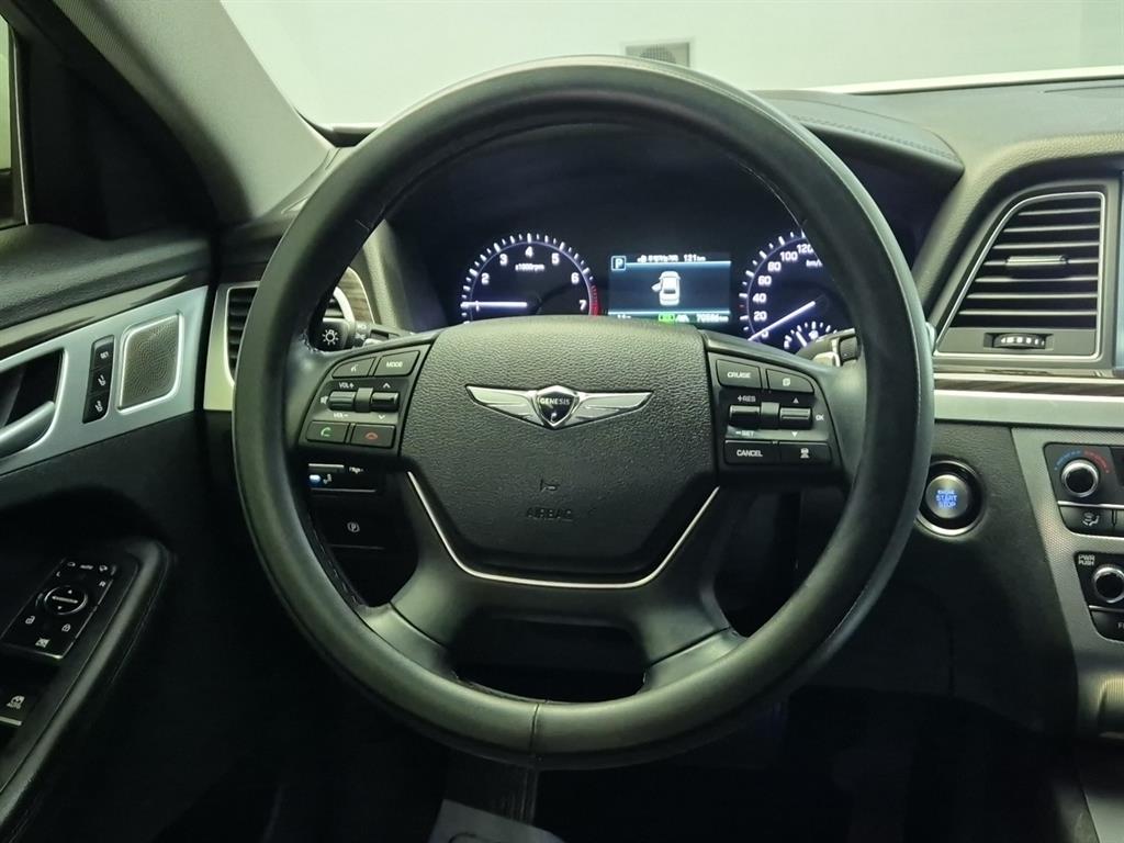 Genesis G80 - Vista 7