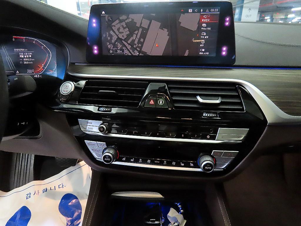 BMW 5 Series - Vista 11