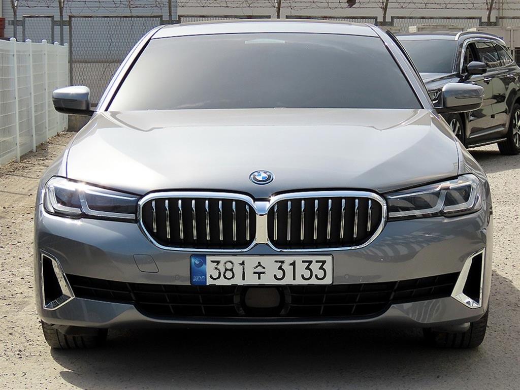 BMW 5 Series 2023 Gris - Importación desde Corea - HF Imports Iquique - Foto 1