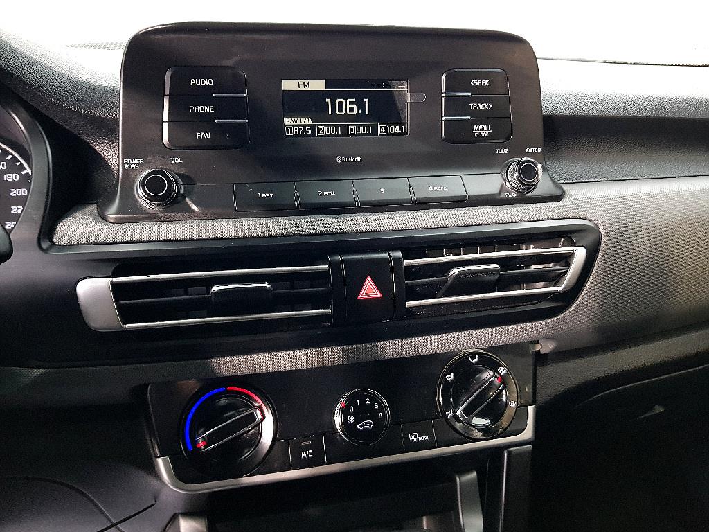 KIA Seltos - Vista 12