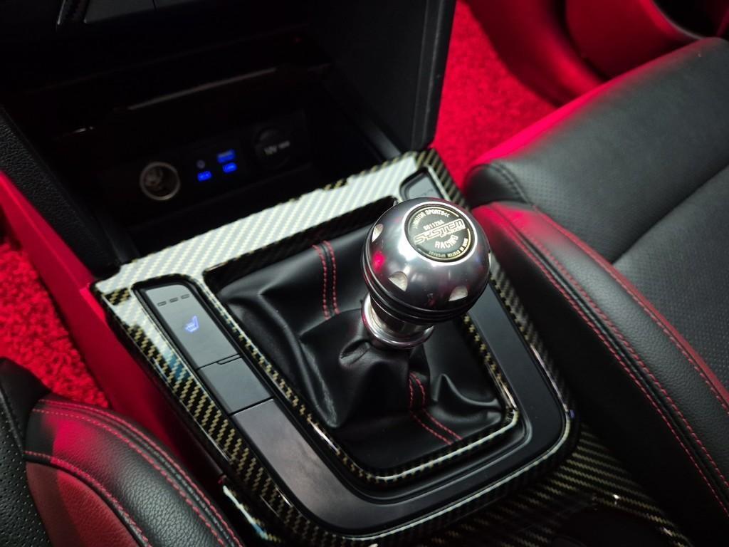 HYUNDAI Avante - Vista 8