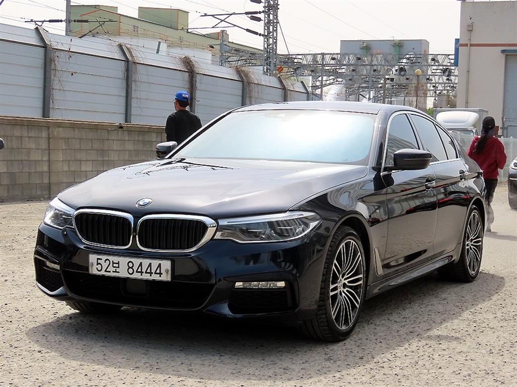BMW 5 Series - Vista 2