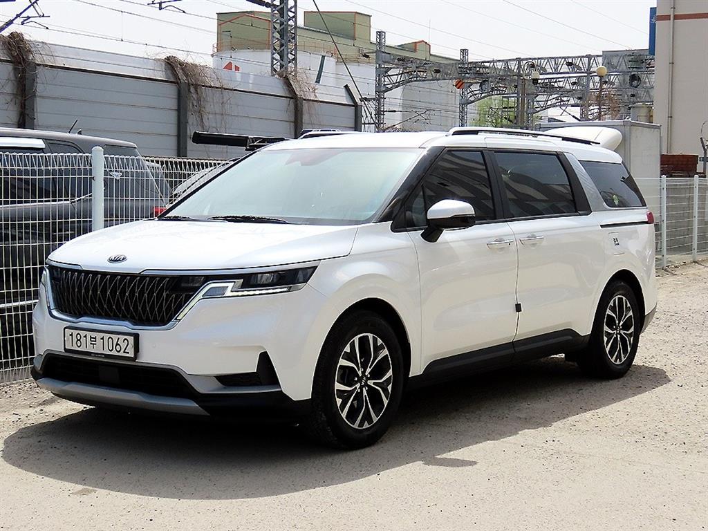 KIA Carnival - Vista 2