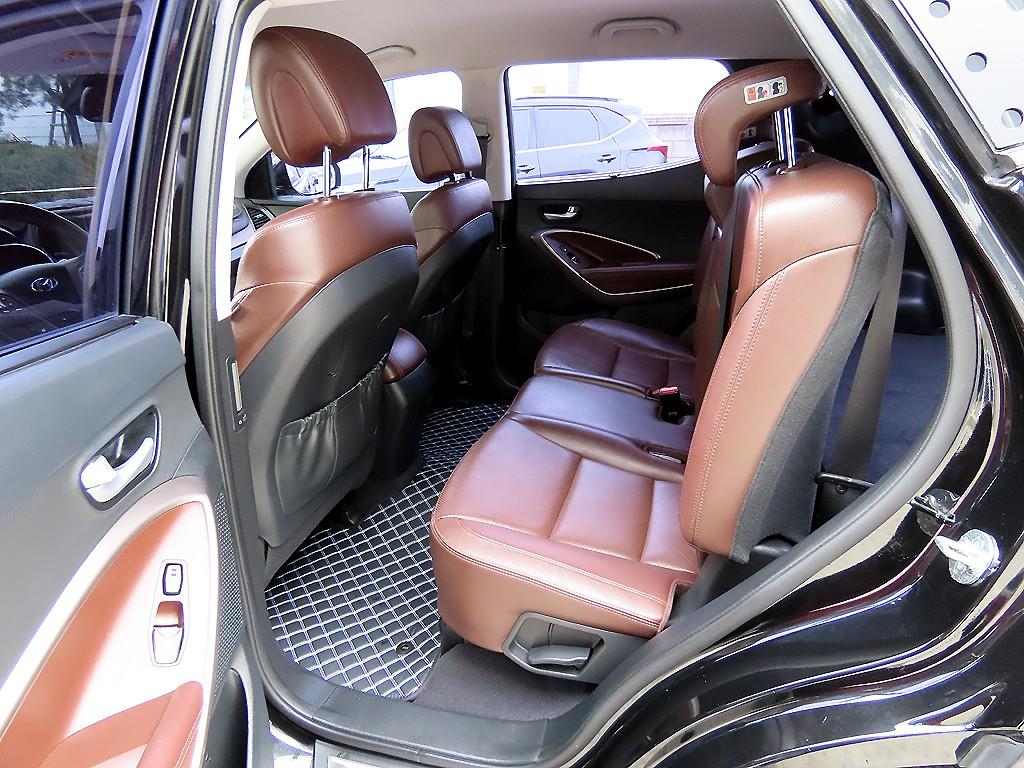 HYUNDAI Santa Fe - Vista 6