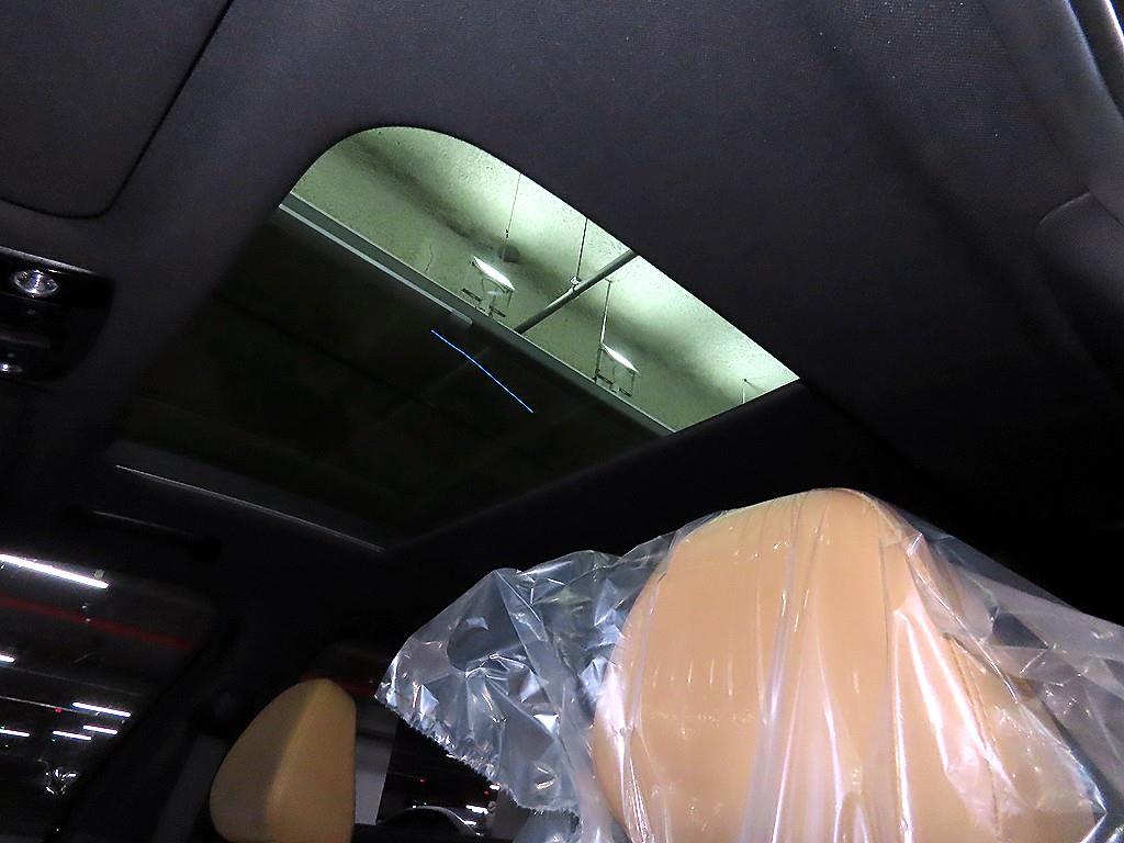 KIA K5 2022 Negro - Importación desde Corea - HF Imports Iquique - Foto 17