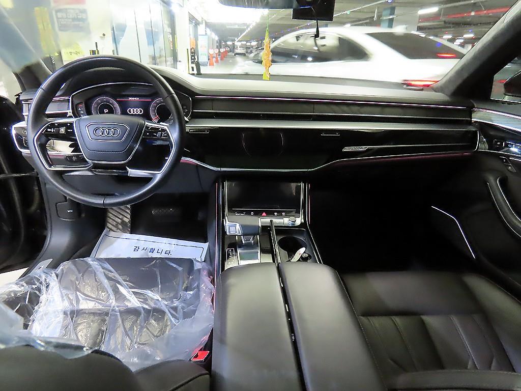 Audi A8 - Vista 10
