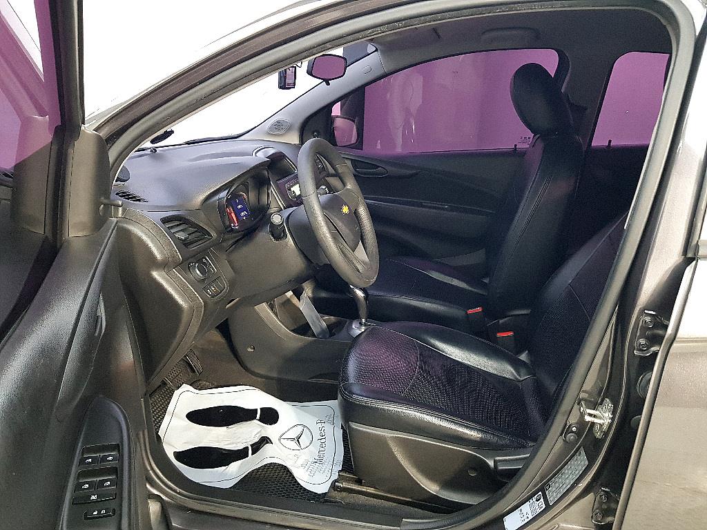 Chevrolet Spark - Vista 8