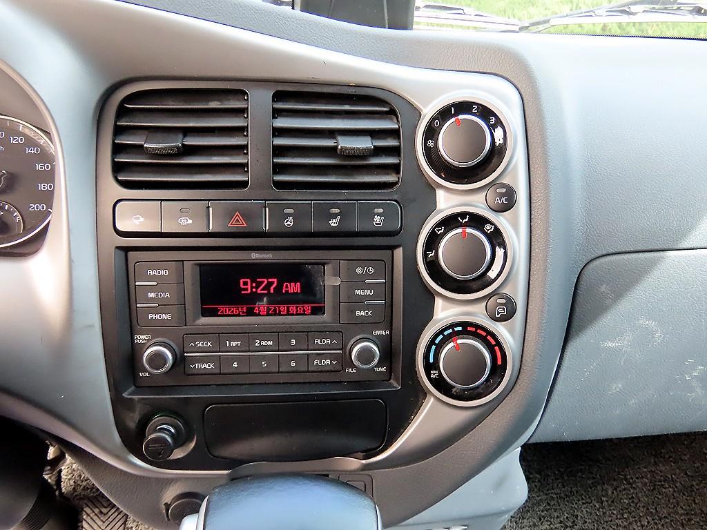 Small Truck Normal Box(High Deck) 2022 Blanco - Importación desde Corea - HF Imports Iquique - Foto 14