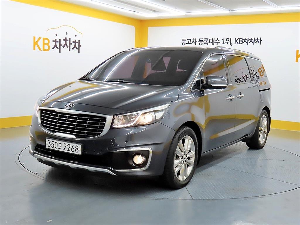 KIA Carnival - Vista 2