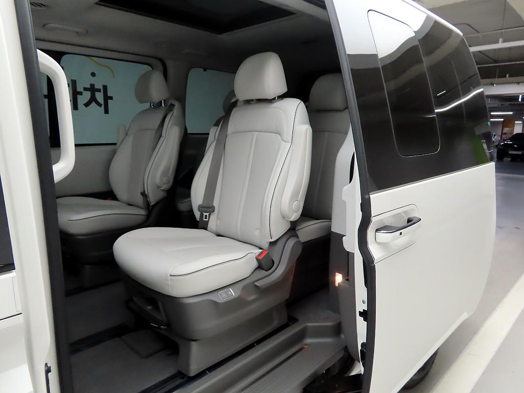 HYUNDAI Staria 2025 Blanco - Importación desde Corea - HF Imports Iquique - Foto 13