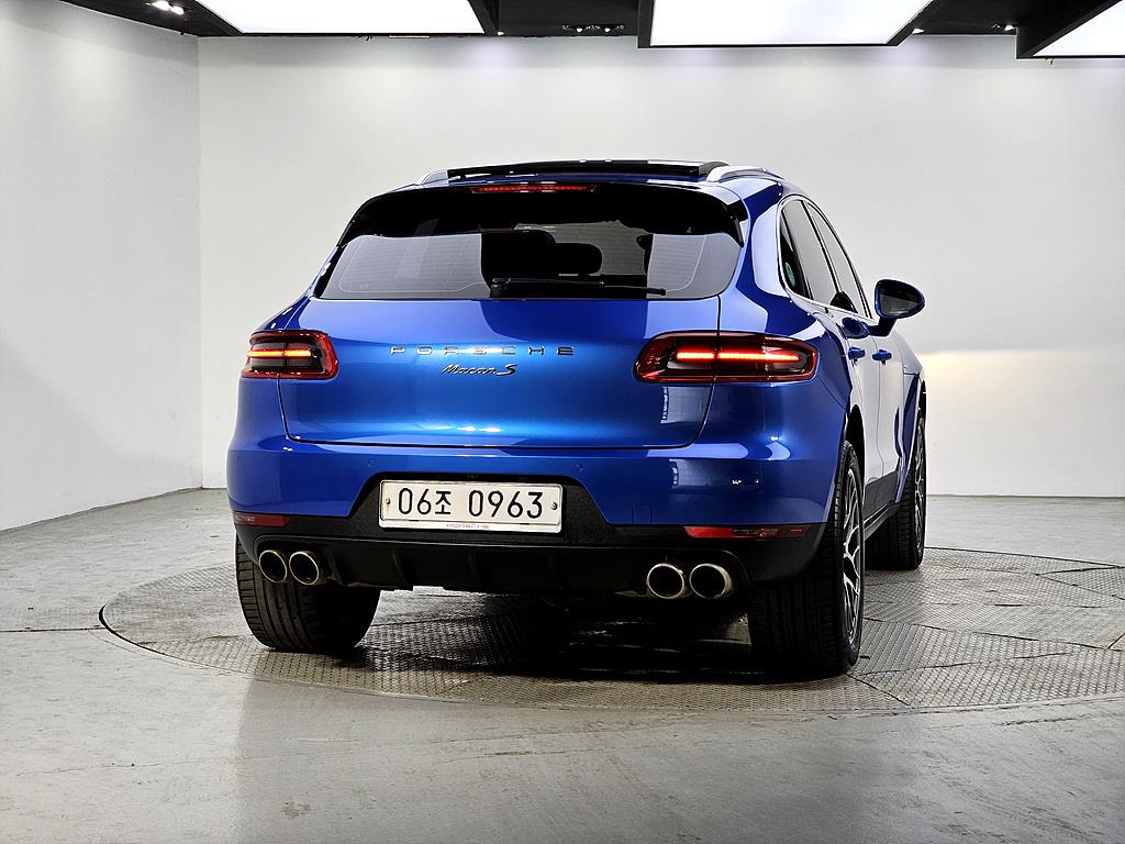 Porsche Macan - Vista 3