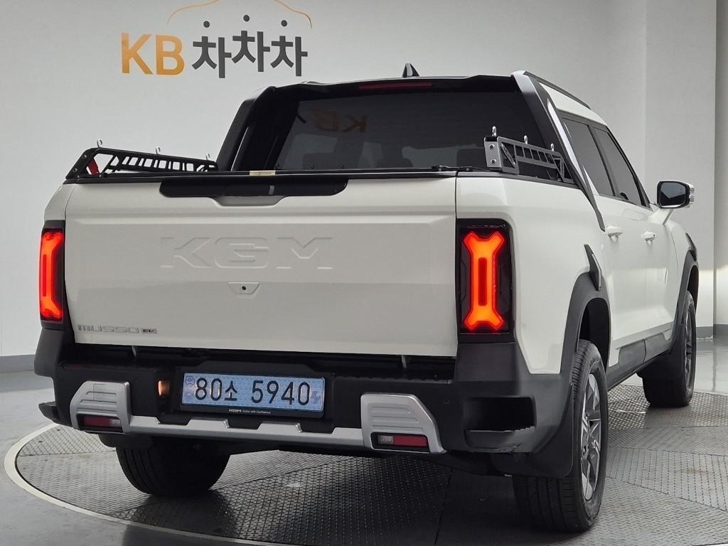 Ssangyong Musso - Vista 3