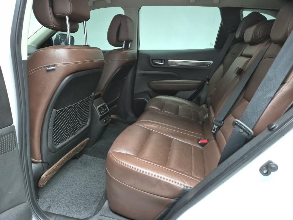 SAMSUNG QM6 2020 Blanco - Importación desde Corea - HF Imports Iquique - Foto 15