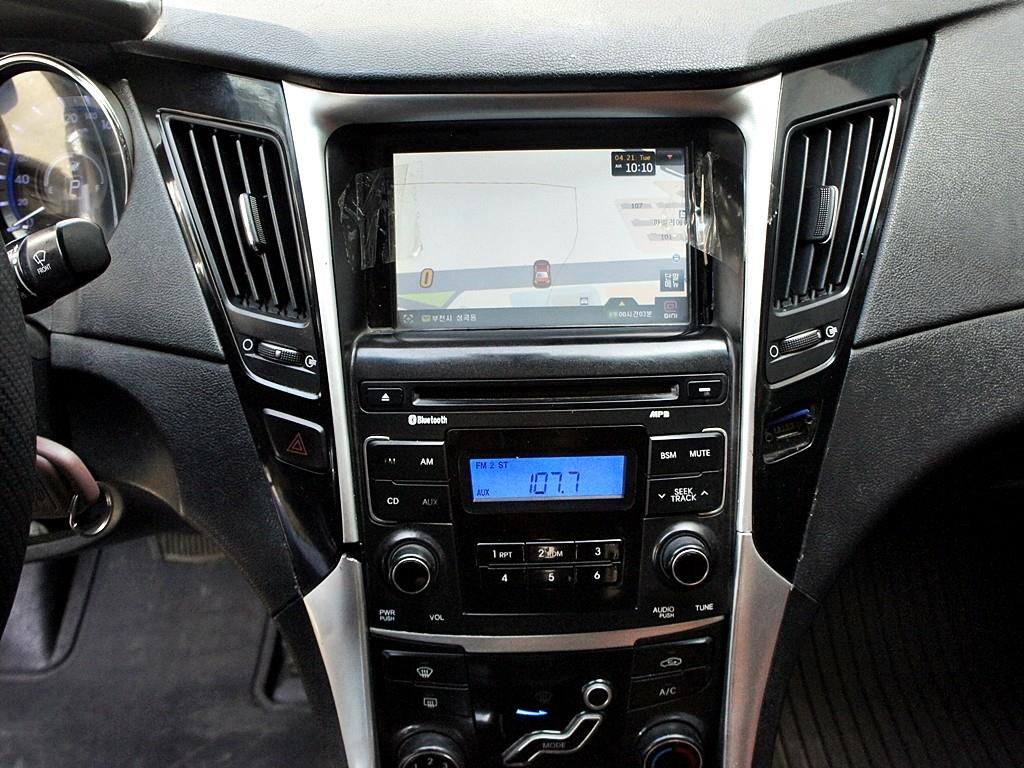 HYUNDAI Sonata 2012 Plateado - Importación desde Corea - HF Imports Iquique - Foto 10