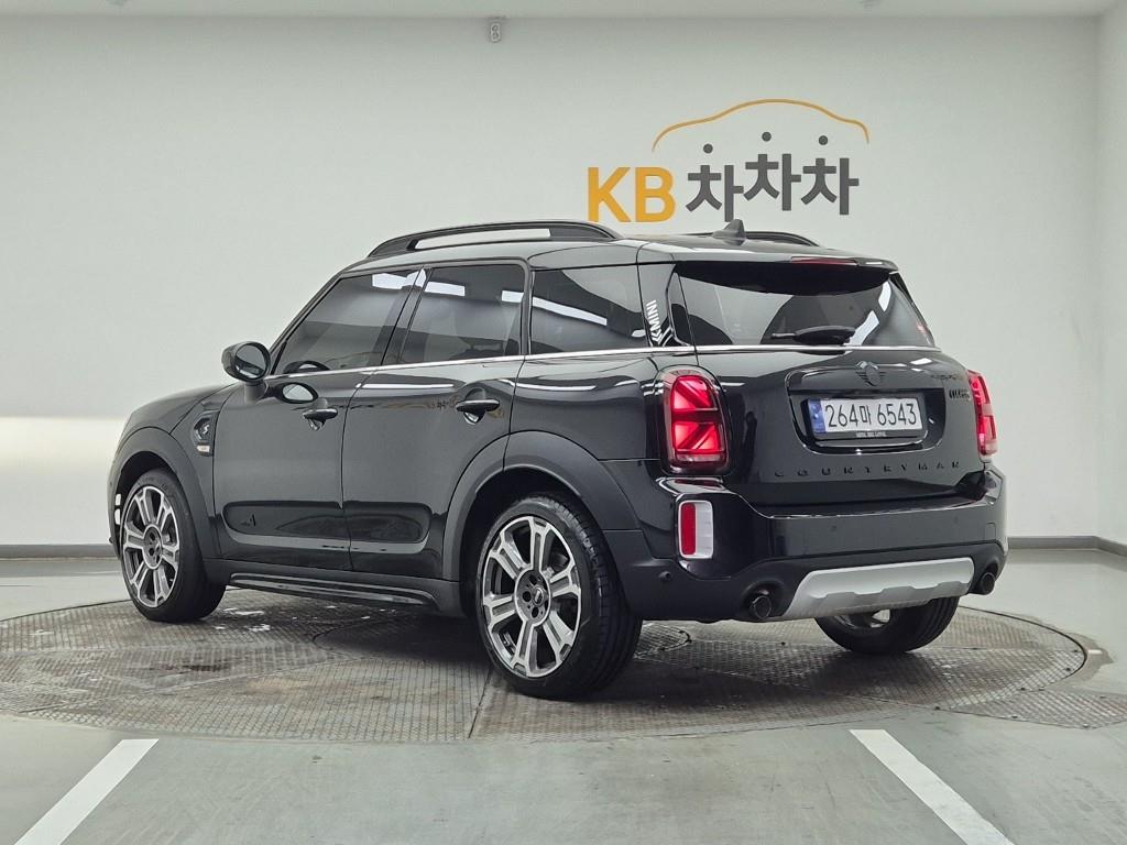 Mini Countryman - Vista 3