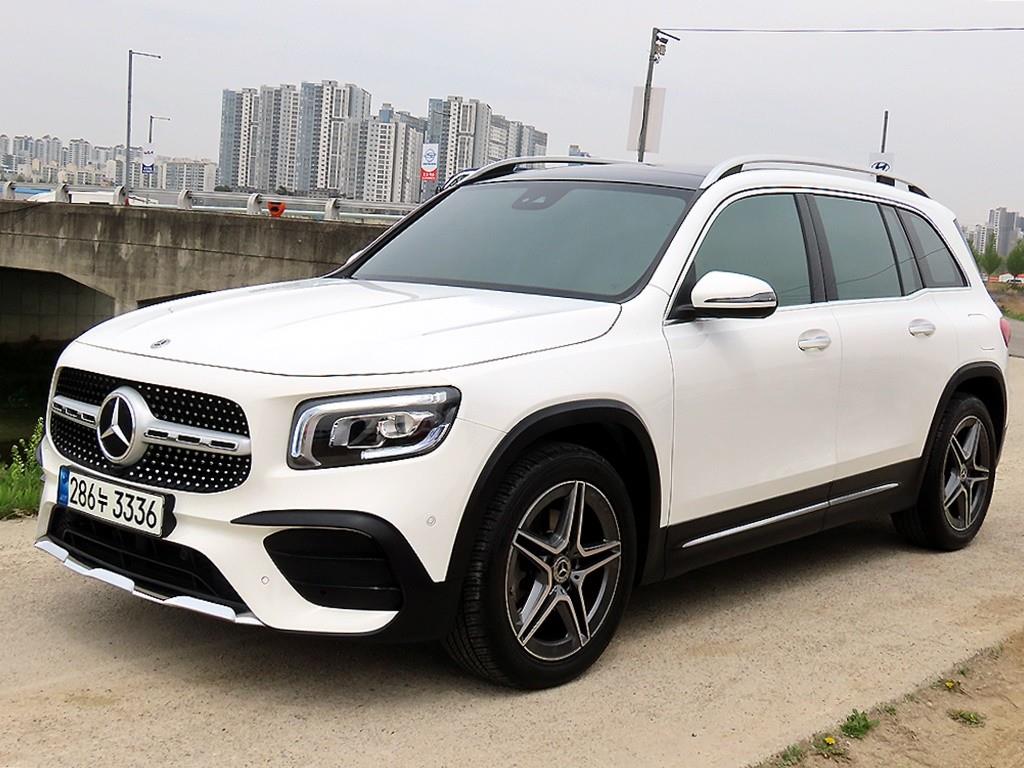 Mercedes Benz GLB Class - Vista 2