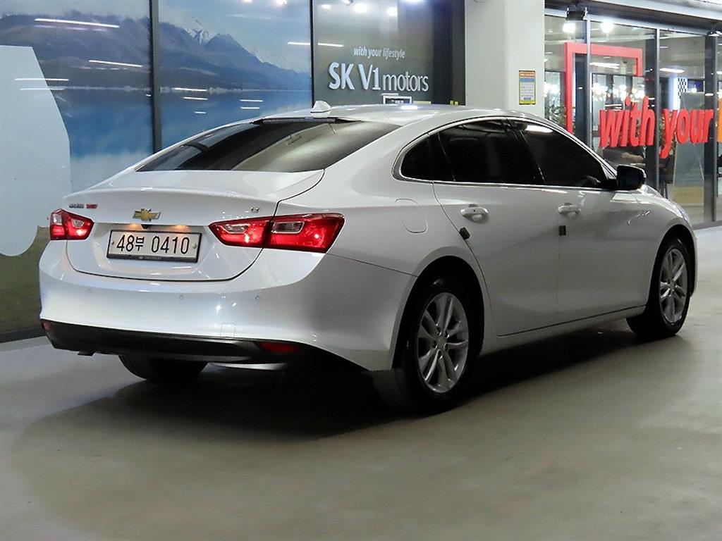 Chevrolet Malibu - Vista 4