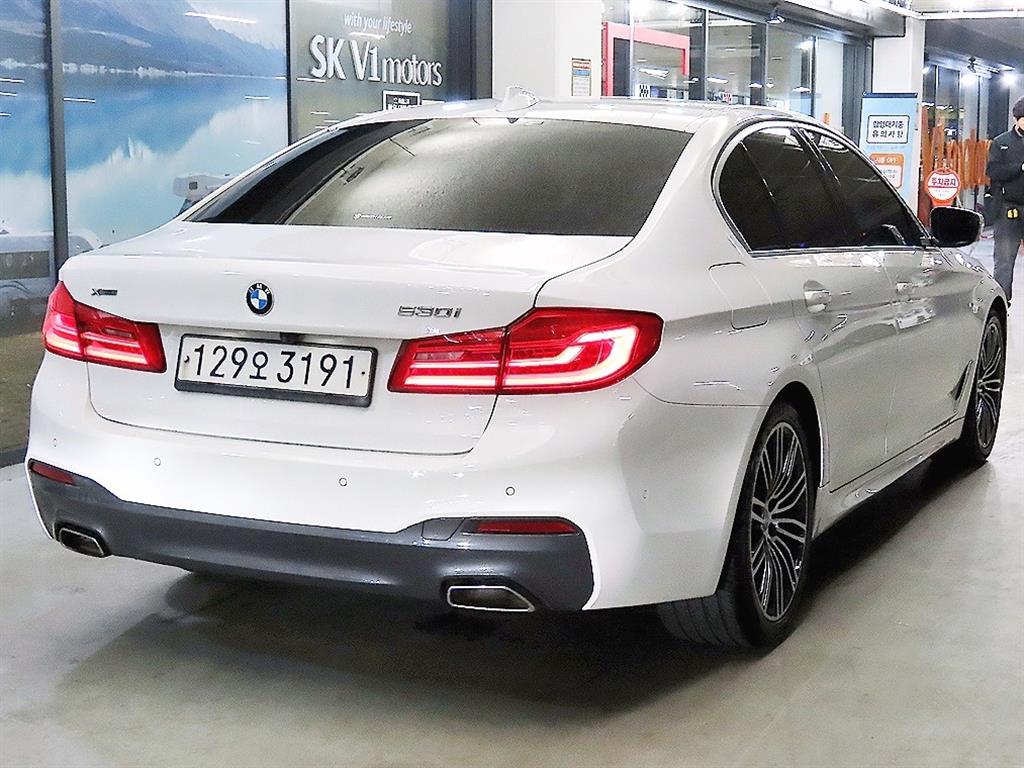 BMW 5 Series - Vista 4