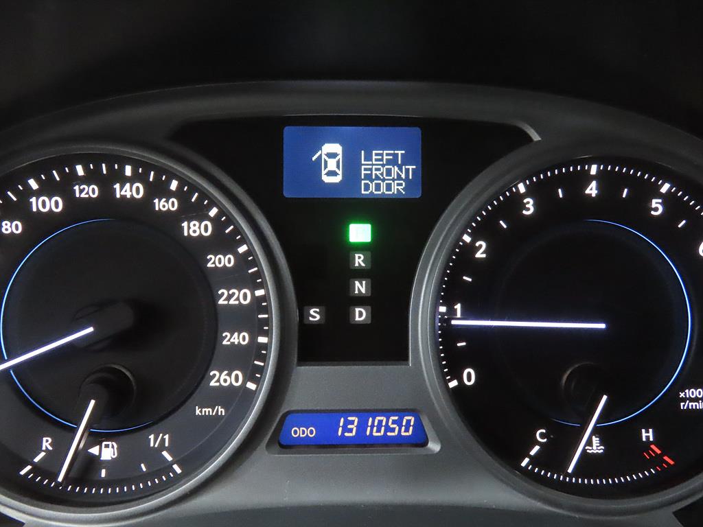 Lexus IS - Vista 12