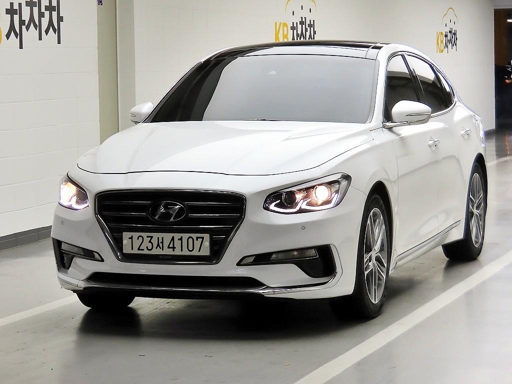 HYUNDAI Grandeur - Vista 2