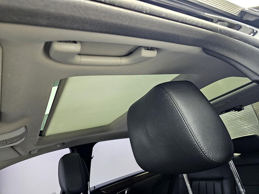 Mercedes Benz E class 2012 Negro - Importación desde Corea - HF Imports Iquique - Foto 14