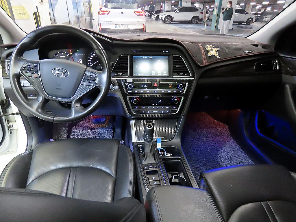 HYUNDAI Sonata - Vista 10