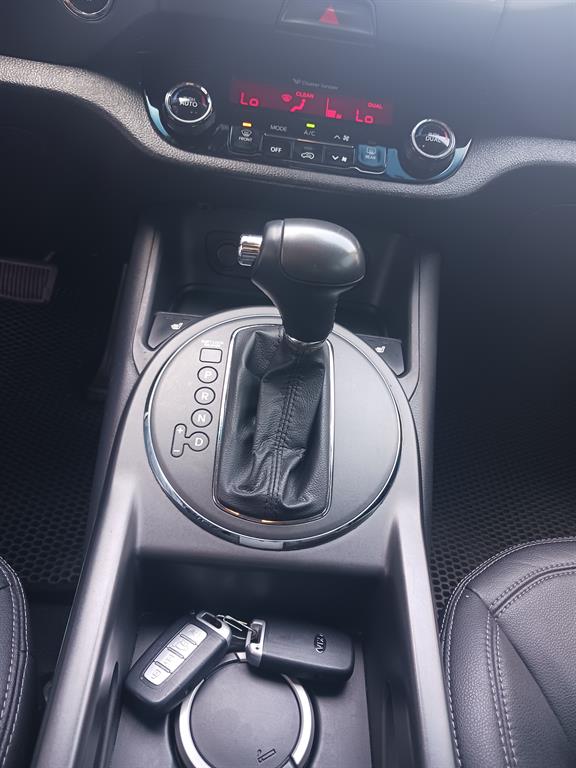 KIA Sportage - Vista 9