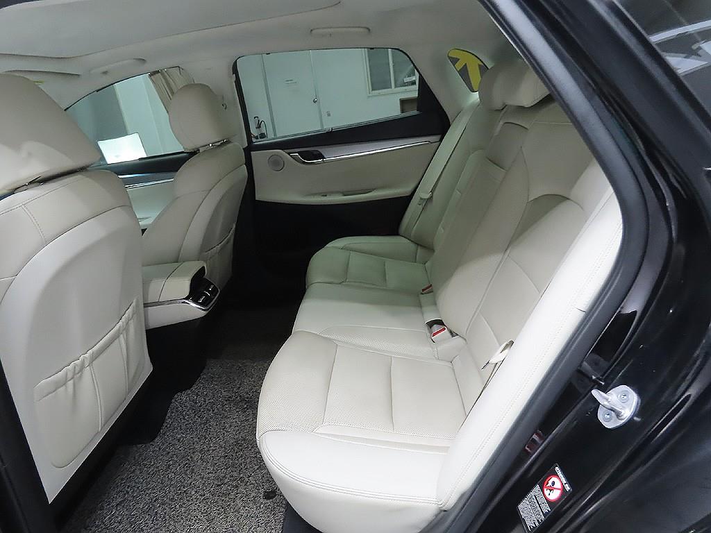 HYUNDAI Grandeur 2023 Negro - Importación desde Corea - HF Imports Iquique - Foto 9