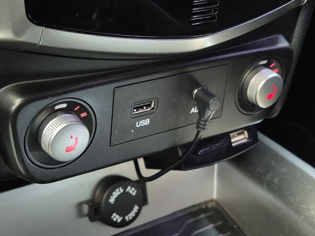 Ssangyong Tivoli 2016 Rojo - Importación desde Corea - HF Imports Iquique - Foto 18