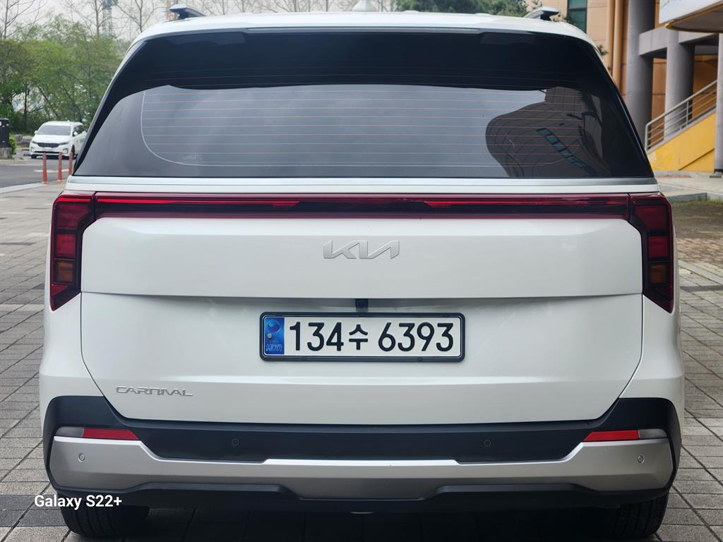 KIA Carnival - Vista 4