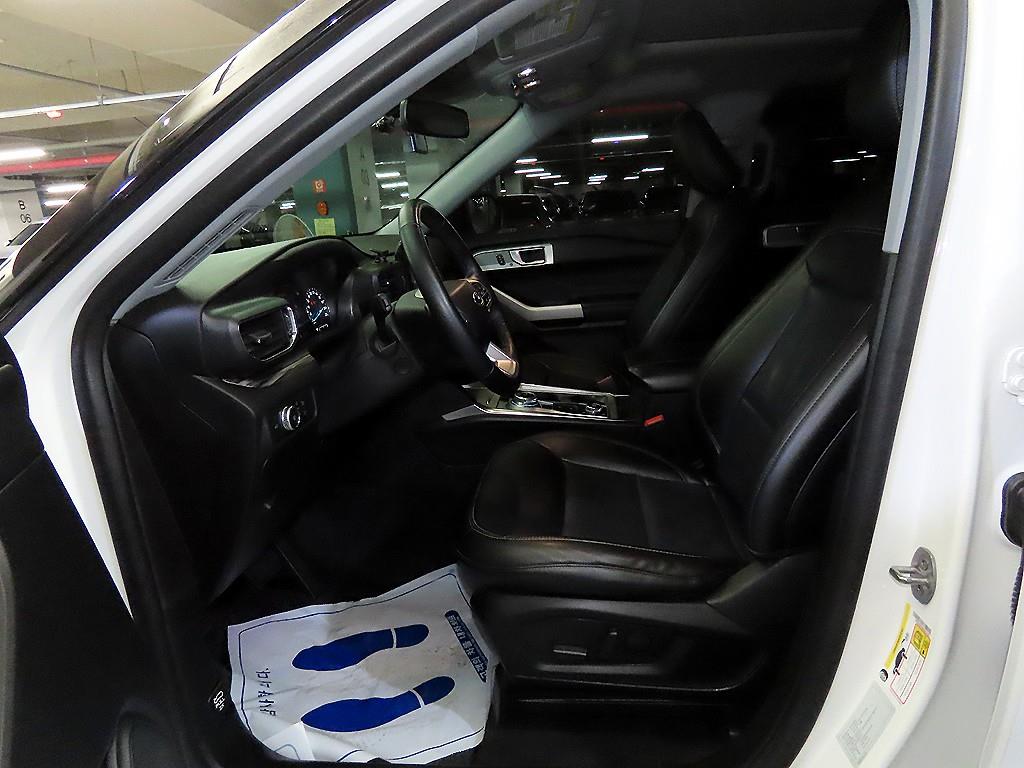 Ford Explorer - Vista 6