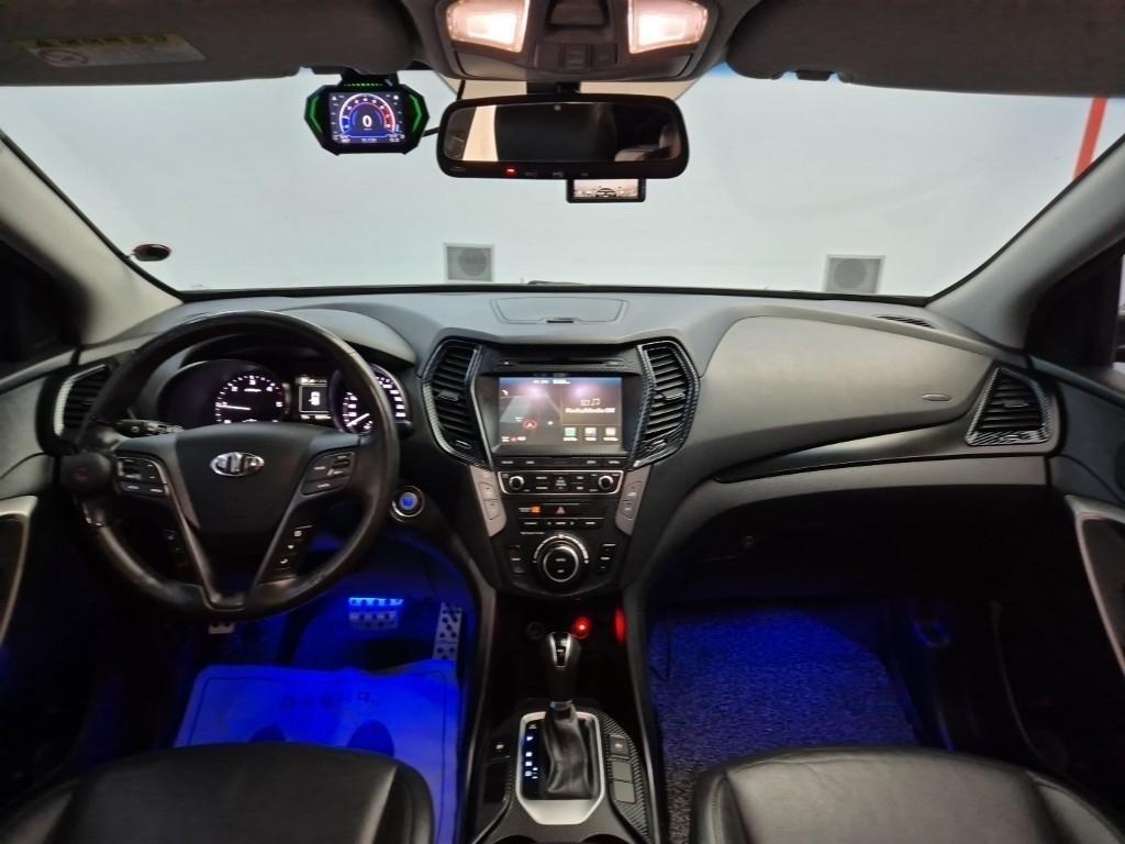 HYUNDAI Santa Fe - Vista 7