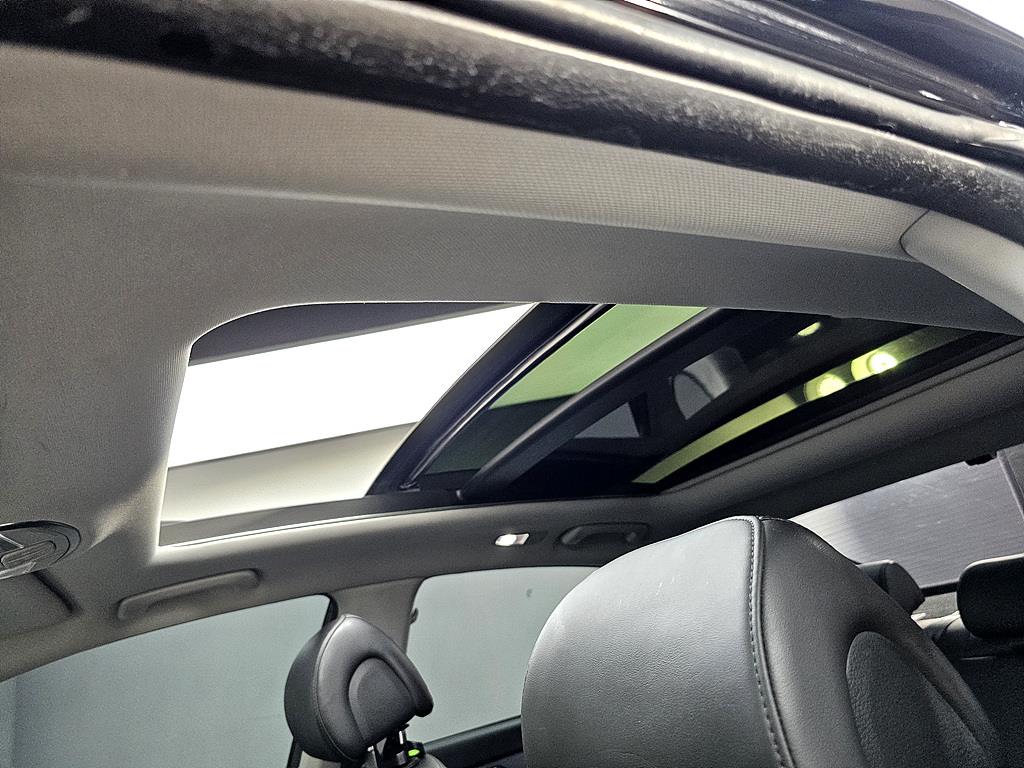 HYUNDAI Sonata - Vista 12