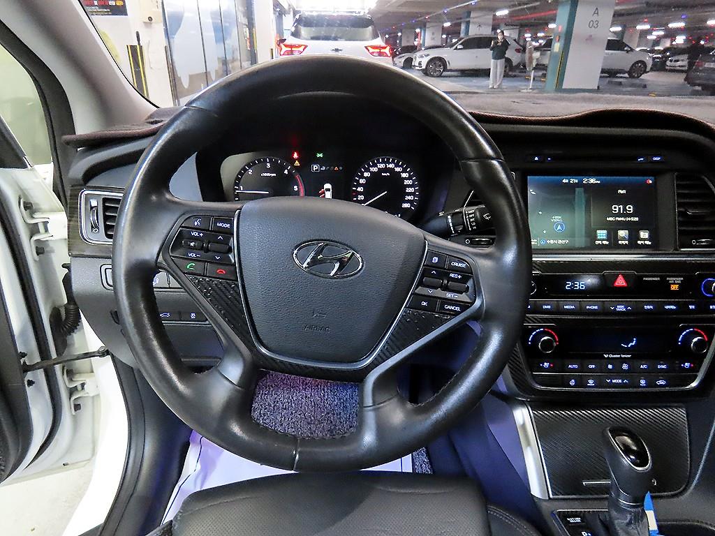 HYUNDAI Sonata - Vista 8