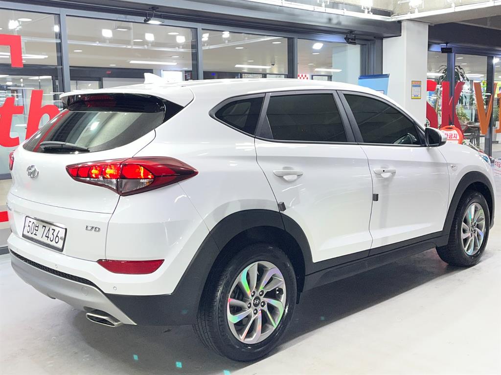 HYUNDAI Tucson - Vista 4
