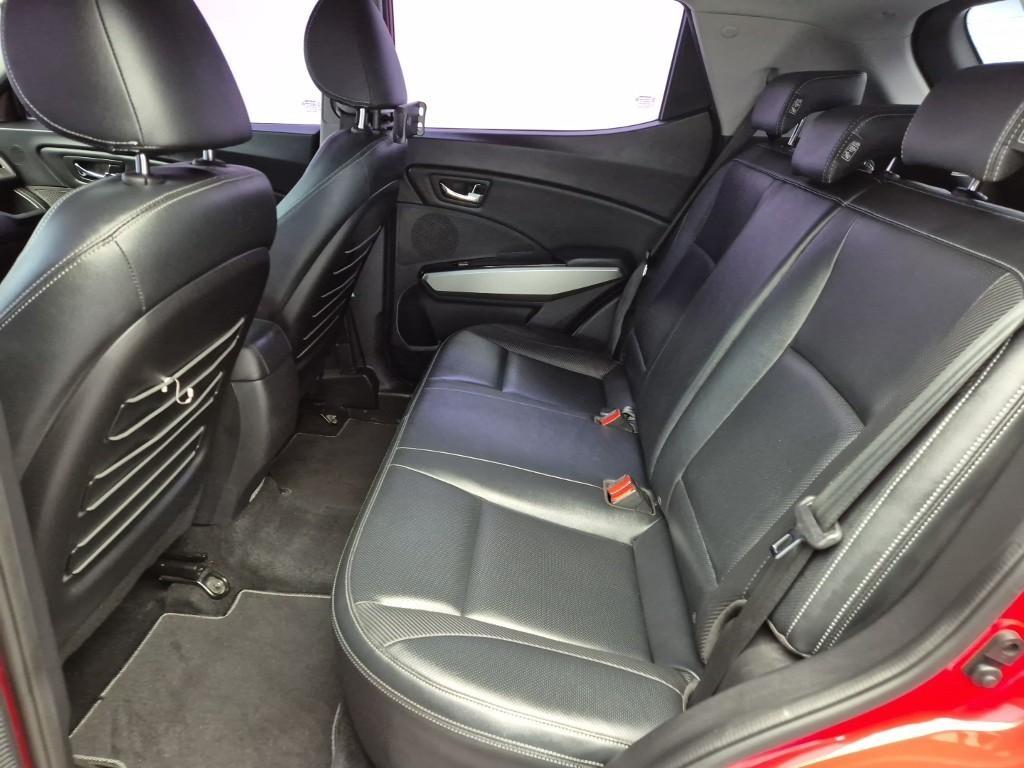 Ssangyong Tivoli - Vista 12