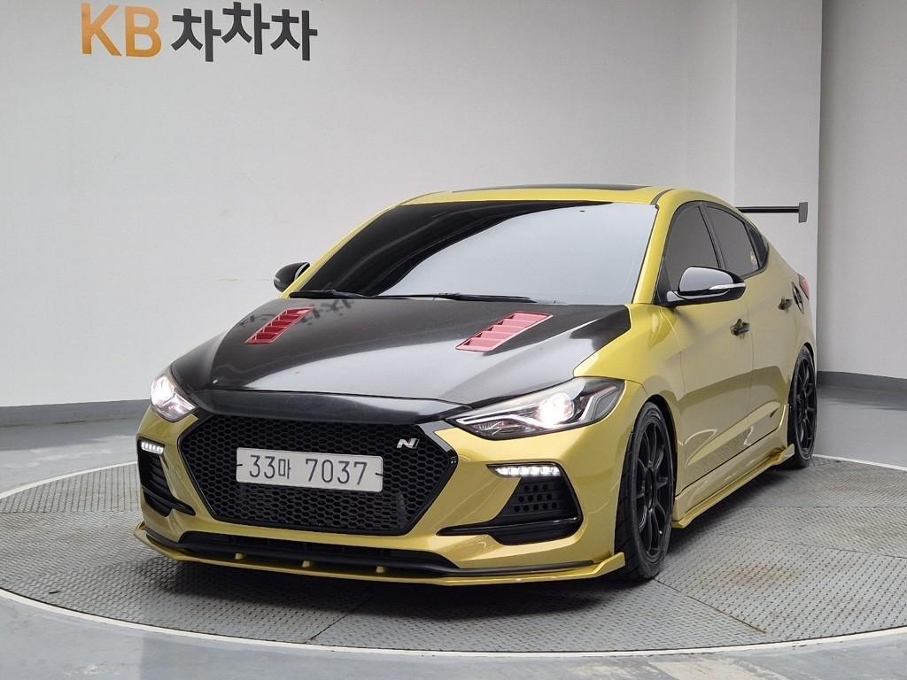 HYUNDAI Avante 2017 Amarillo - Importación desde Corea - HF Imports Iquique - Foto 1