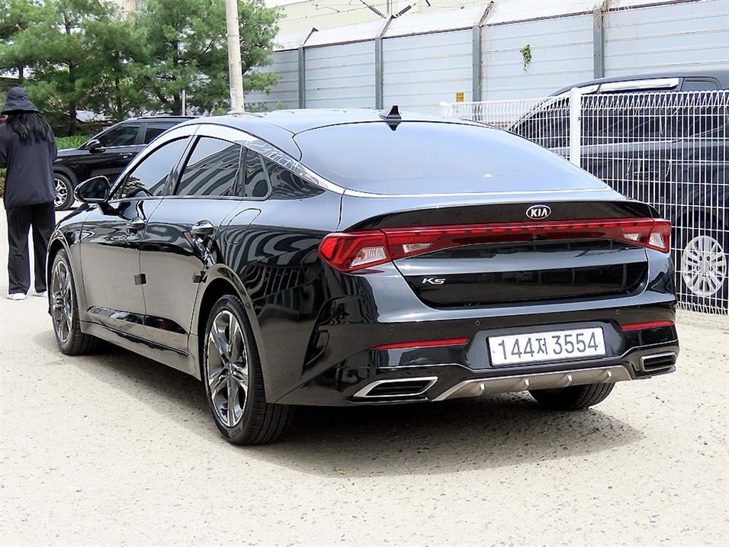KIA K5 - Vista 3
