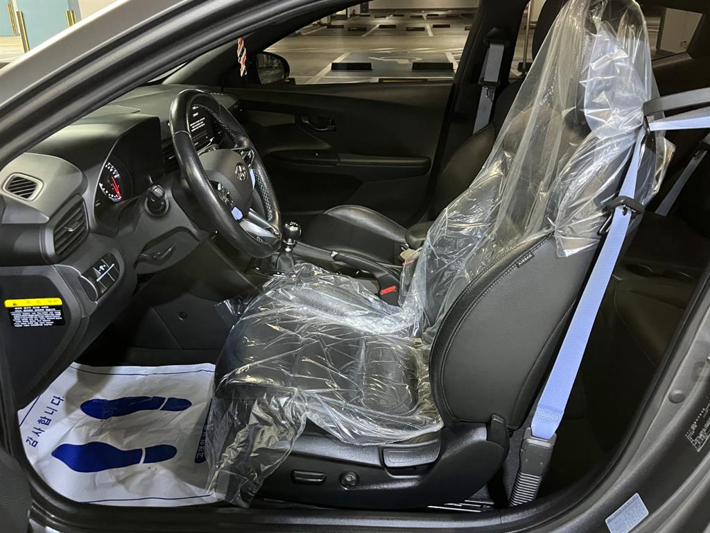 HYUNDAI Veloster - Vista 7