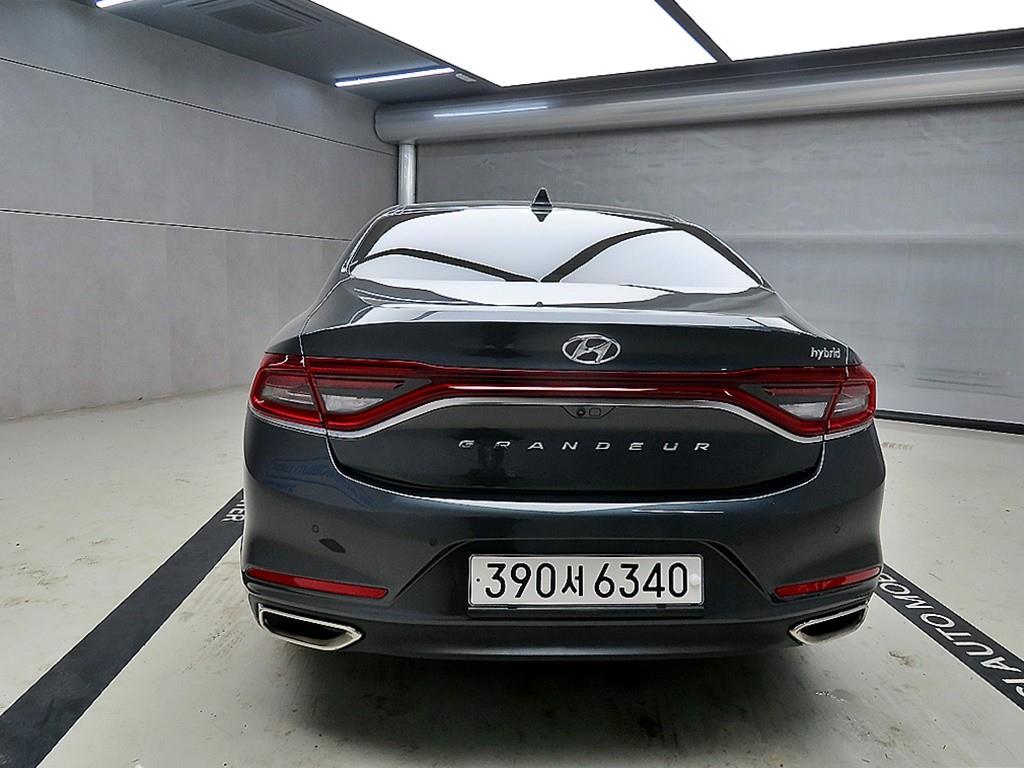 HYUNDAI Grandeur - Vista 3