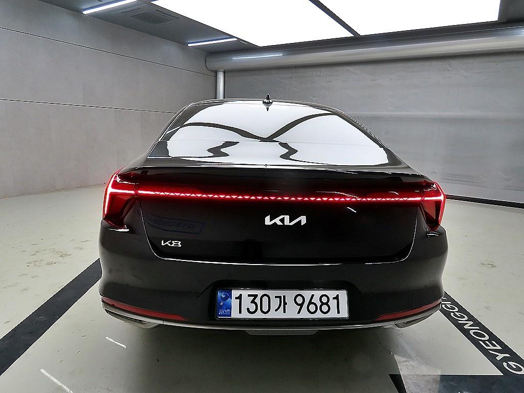 KIA K8 - Vista 3