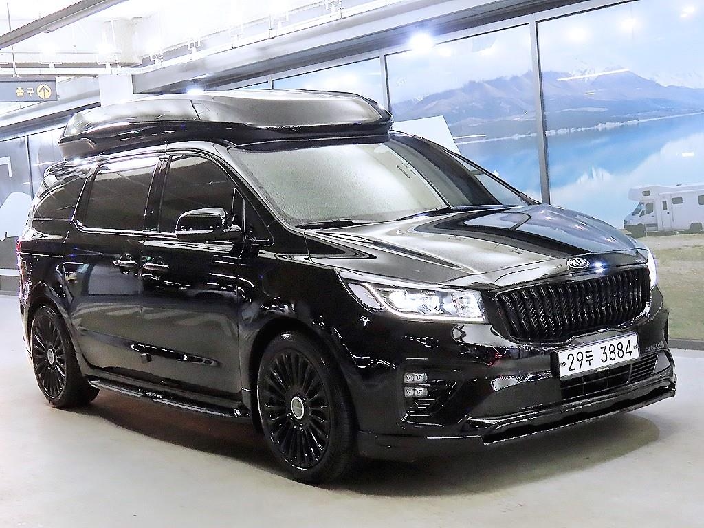 KIA Carnival 2019 Negro - Importación desde Corea - HF Imports Iquique - Foto 1