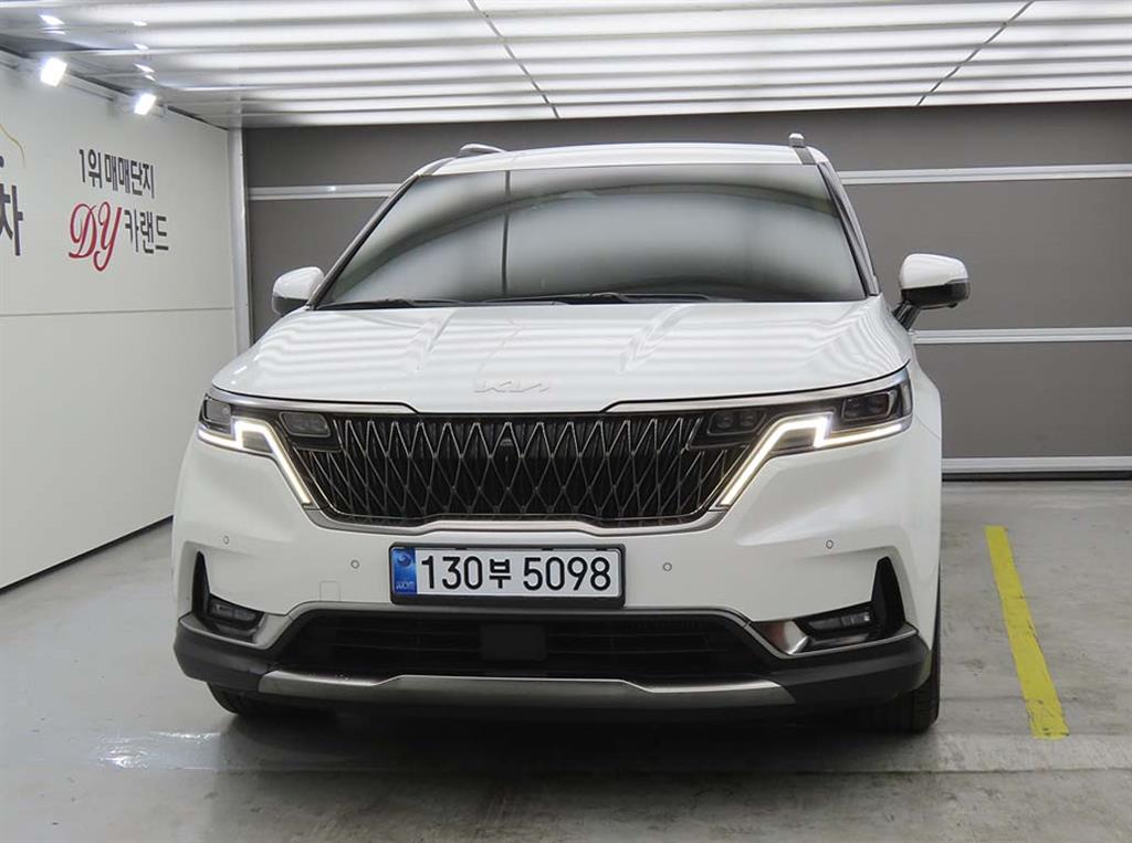 KIA Carnival - Vista 2