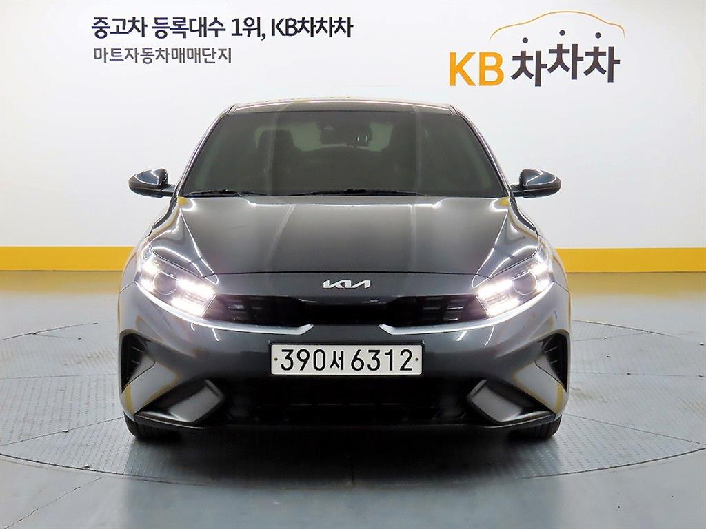 KIA K3 2023 - Importación desde Corea - HF Imports Iquique - Foto 1