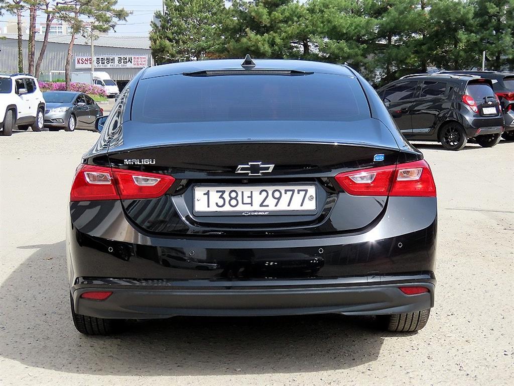 Chevrolet Malibu - Vista 4