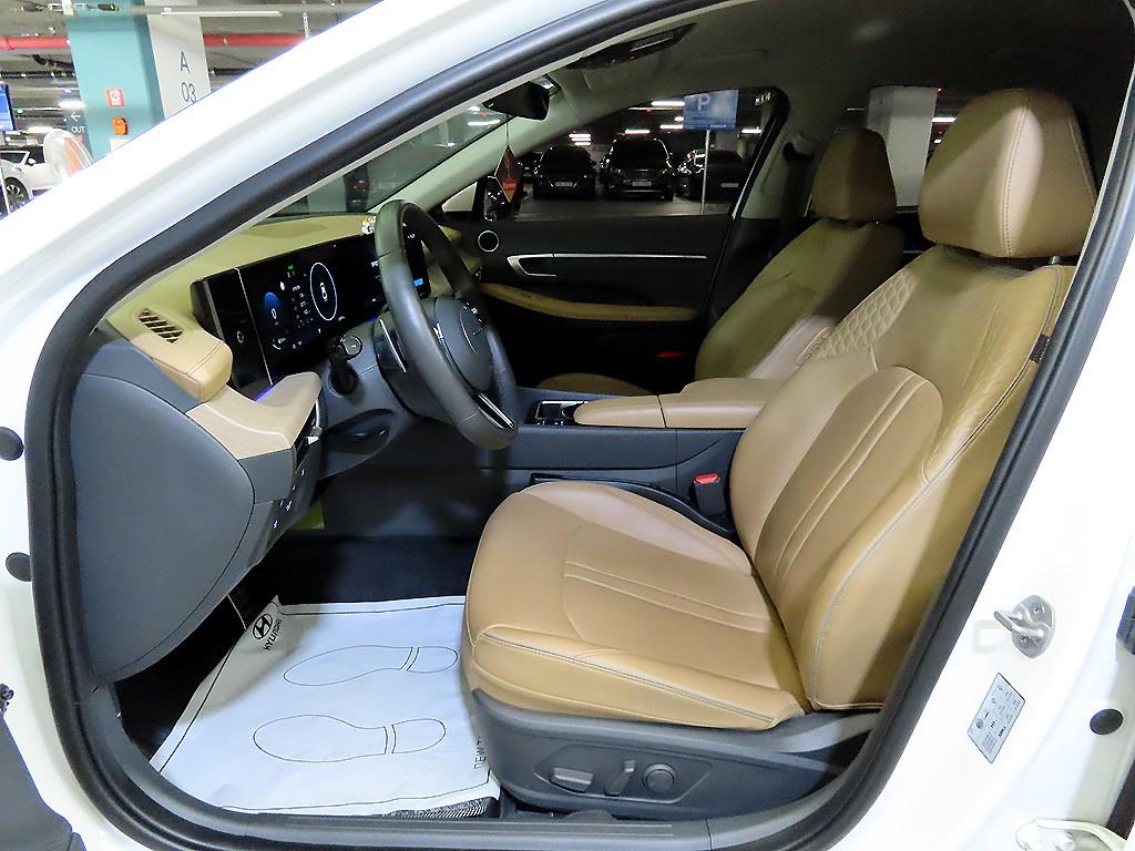 HYUNDAI Sonata - Vista 6