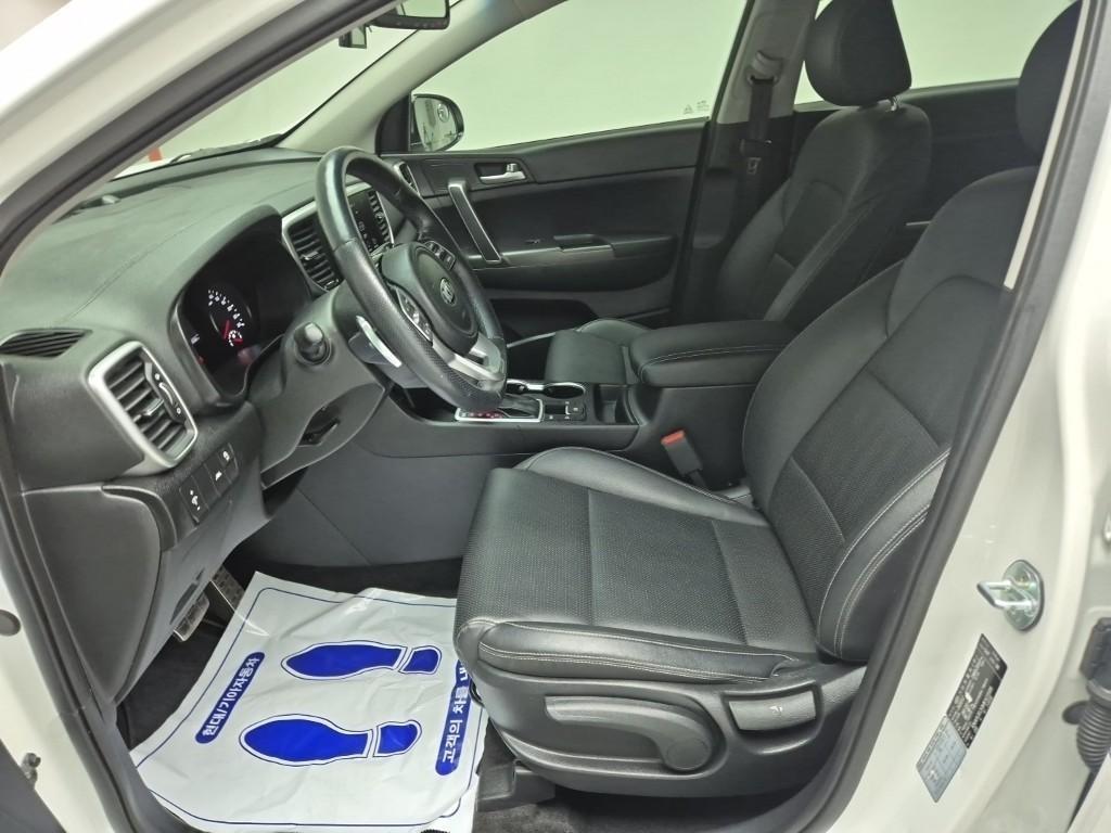 KIA Sportage - Vista 11