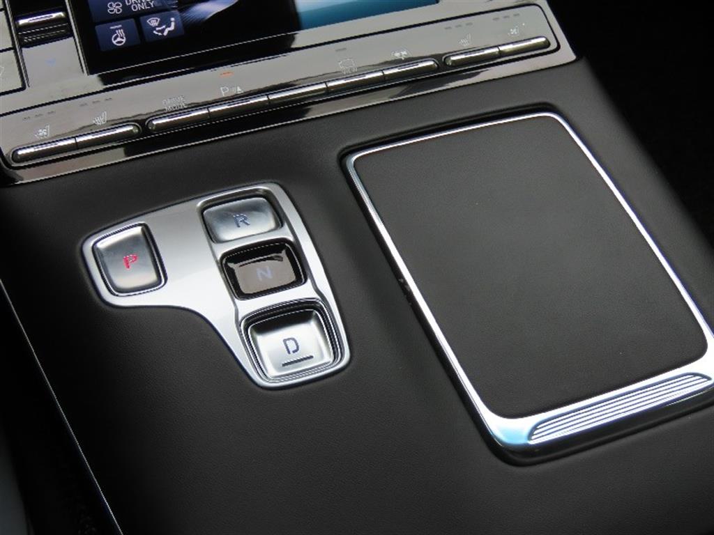 HYUNDAI Grandeur - Vista 11